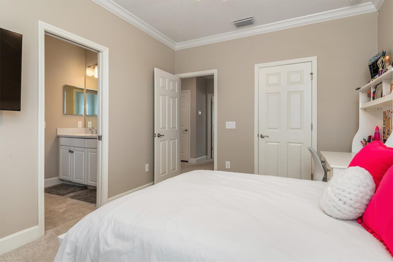 5749 SUNFLOWER CIR, SARASOTA, FL, 34238