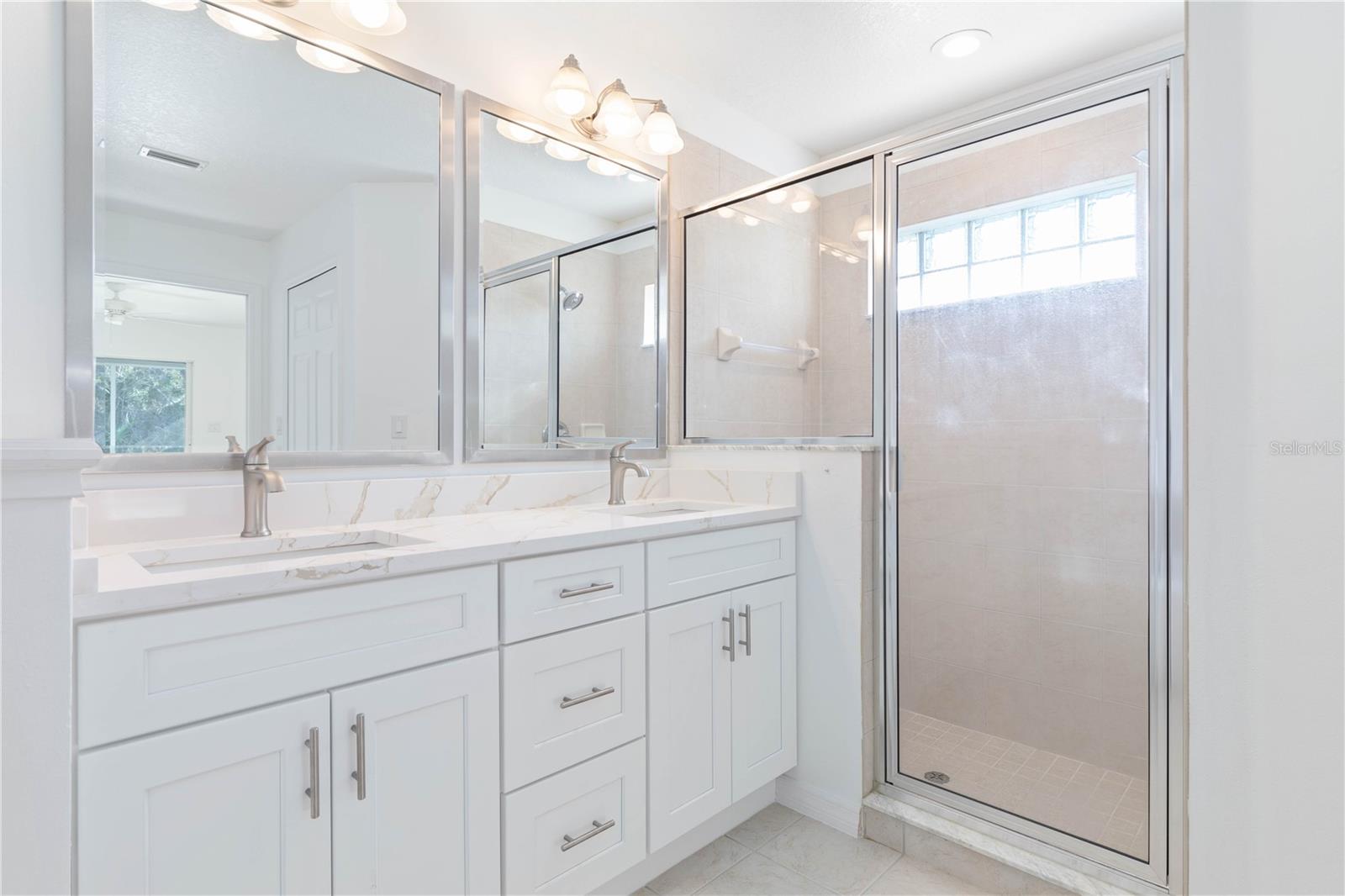 31 SEATTLE TRL, PALM COAST, FL, 32164