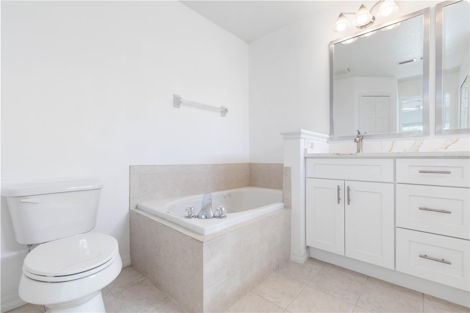 31 SEATTLE TRL, PALM COAST, FL, 32164