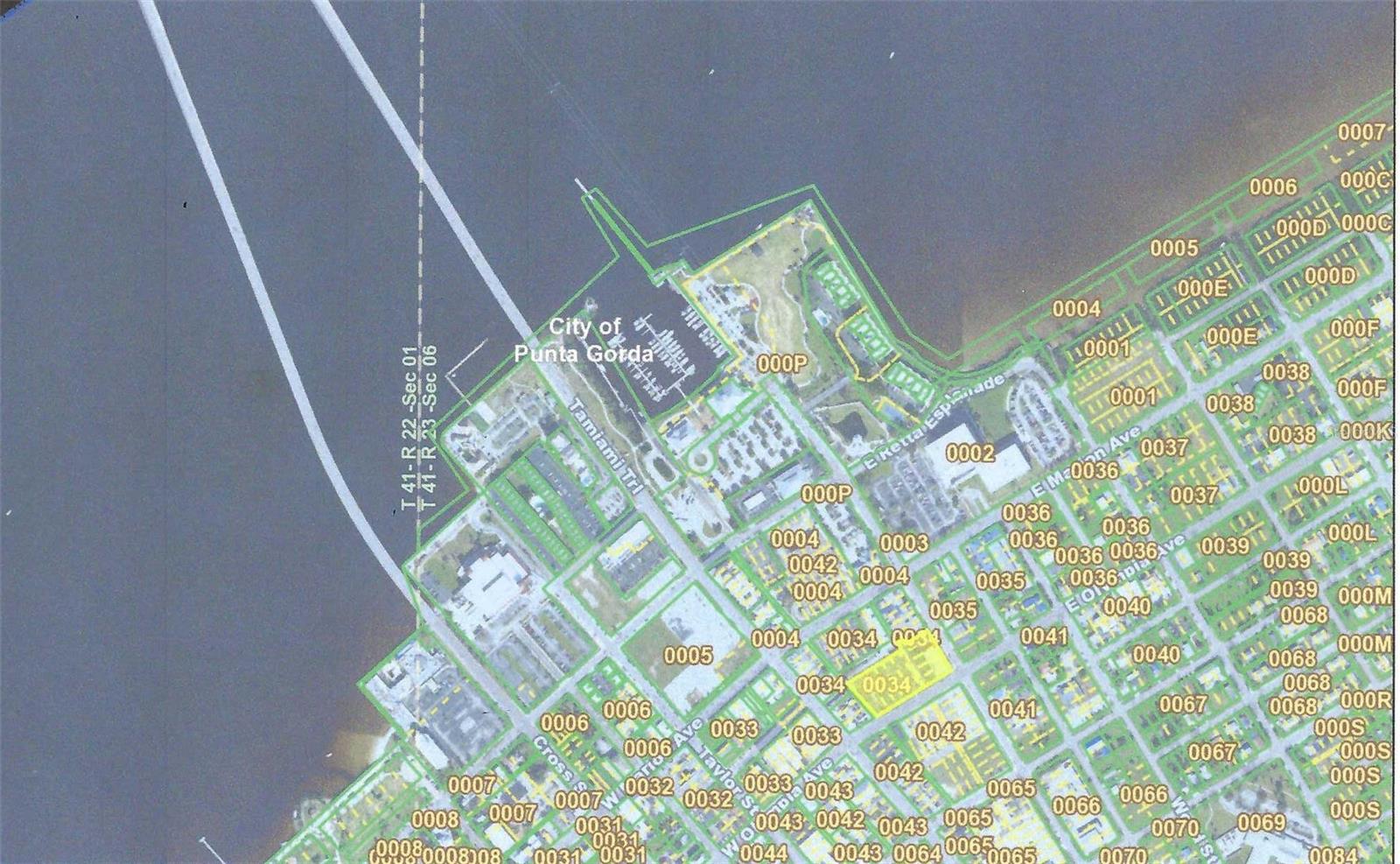 126 E OLYMPIA AVE, PUNTA GORDA, FL, 33950