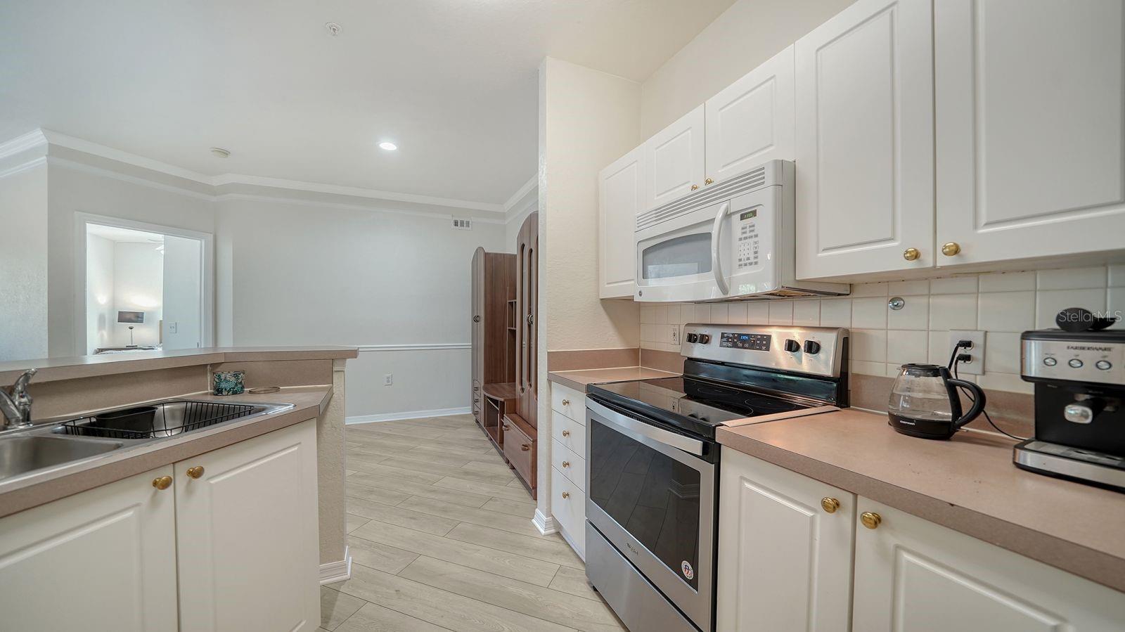 5180 NORTHRIDGE RD #107, SARASOTA, FL, 34238