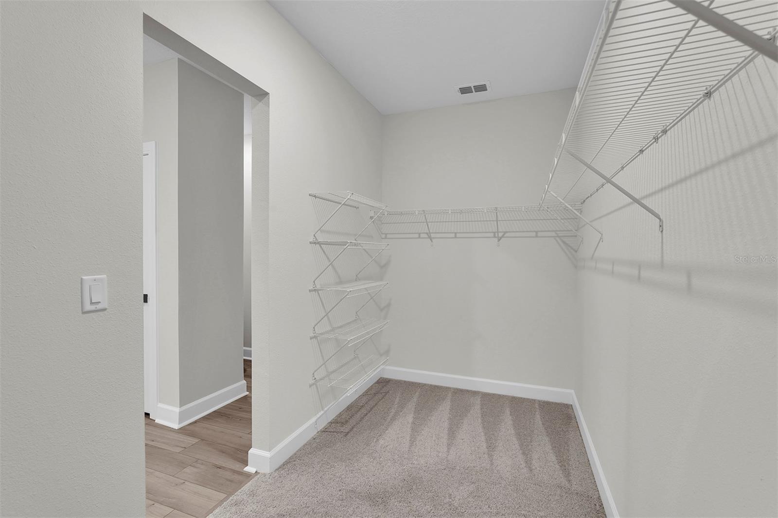 33 FERBER LN, PALM COAST, FL, 32137