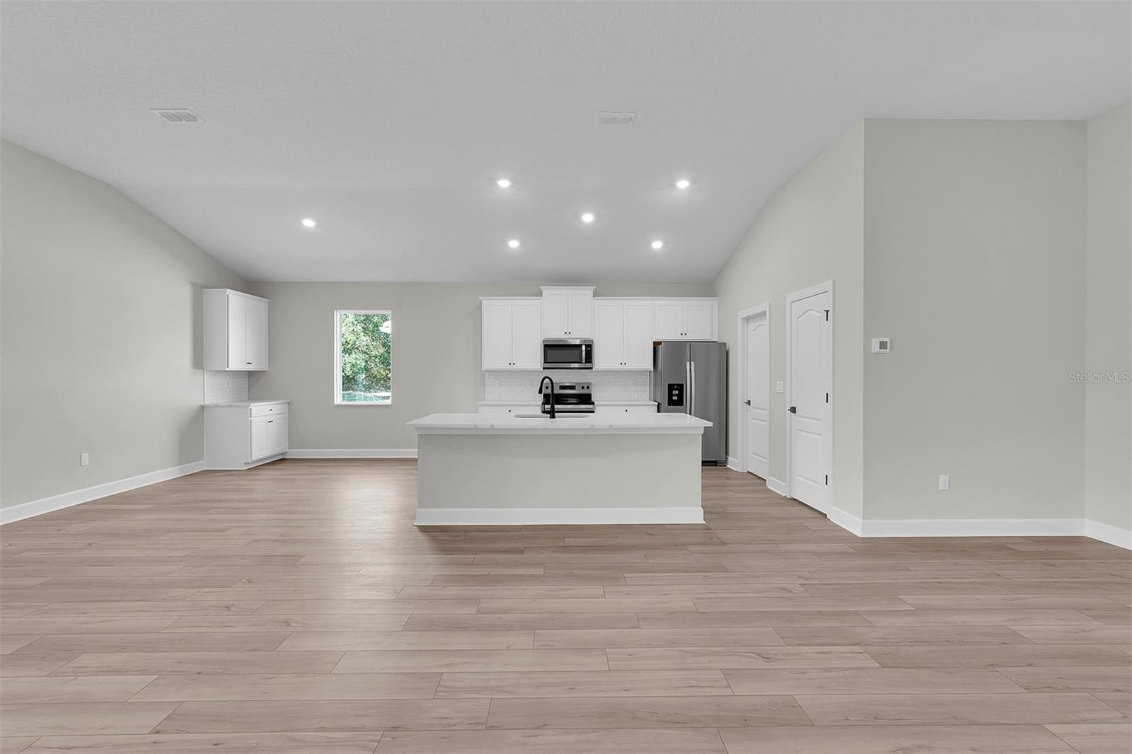 33 FERBER LN, PALM COAST, FL, 32137