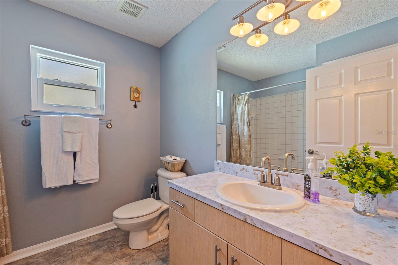 225 18TH AVE S, ST PETERSBURG, FL, 33705