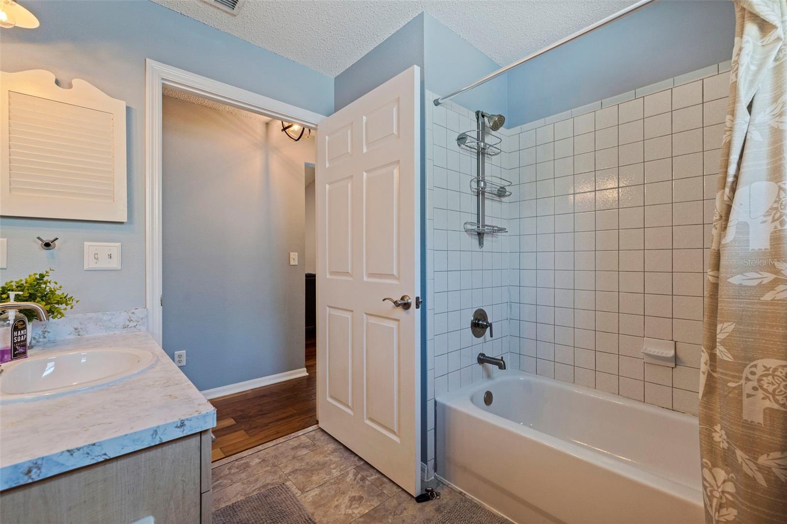 225 18TH AVE S, ST PETERSBURG, FL, 33705