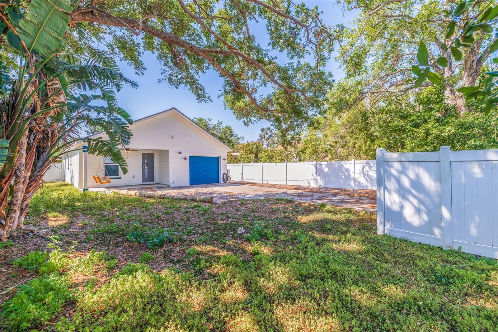 225 18TH AVE S, ST PETERSBURG, FL, 33705