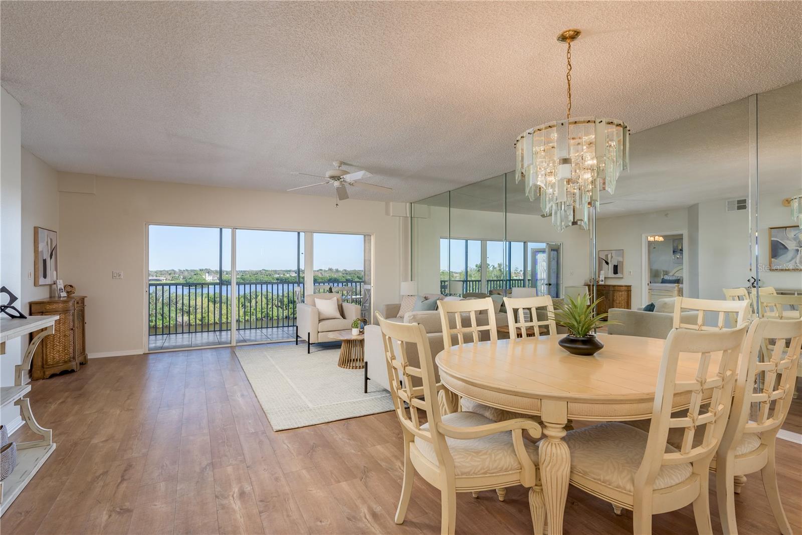 6475 SHORELINE DR #5403, ST PETERSBURG, FL, 33708