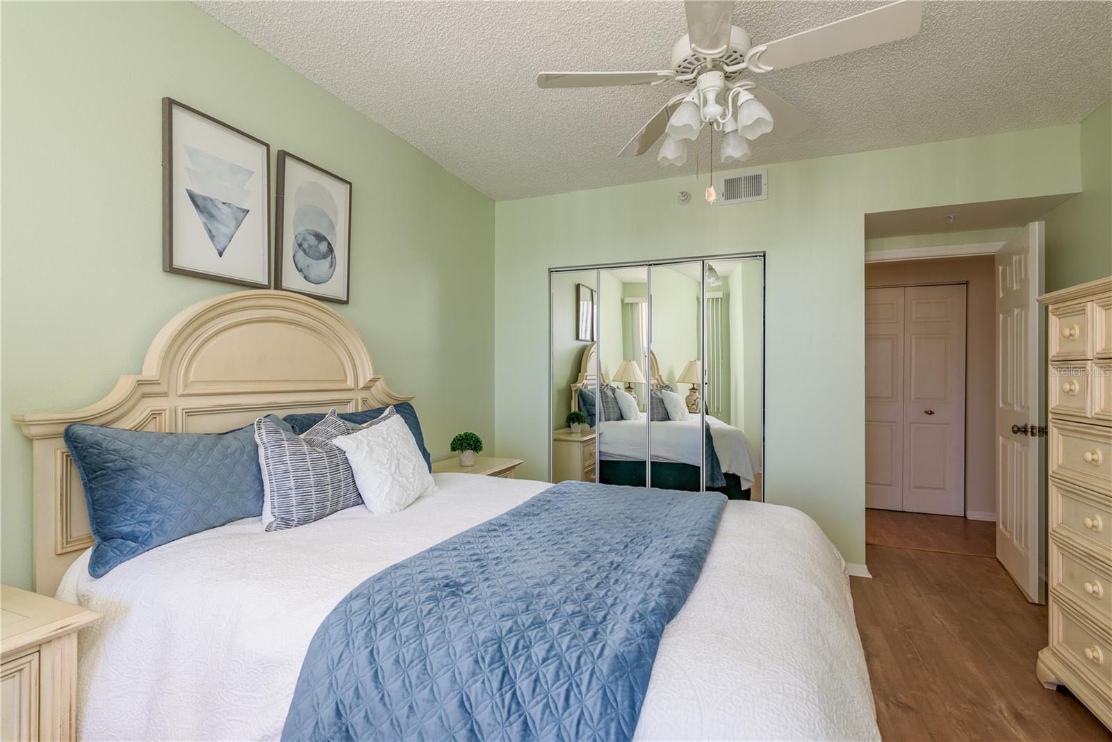6475 SHORELINE DR #5403, ST PETERSBURG, FL, 33708