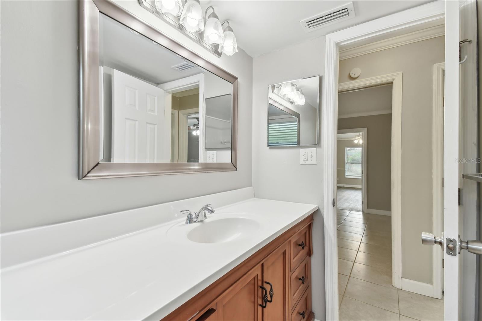 1320 WHISPERING PINES DR, CLEARWATER, FL, 33764