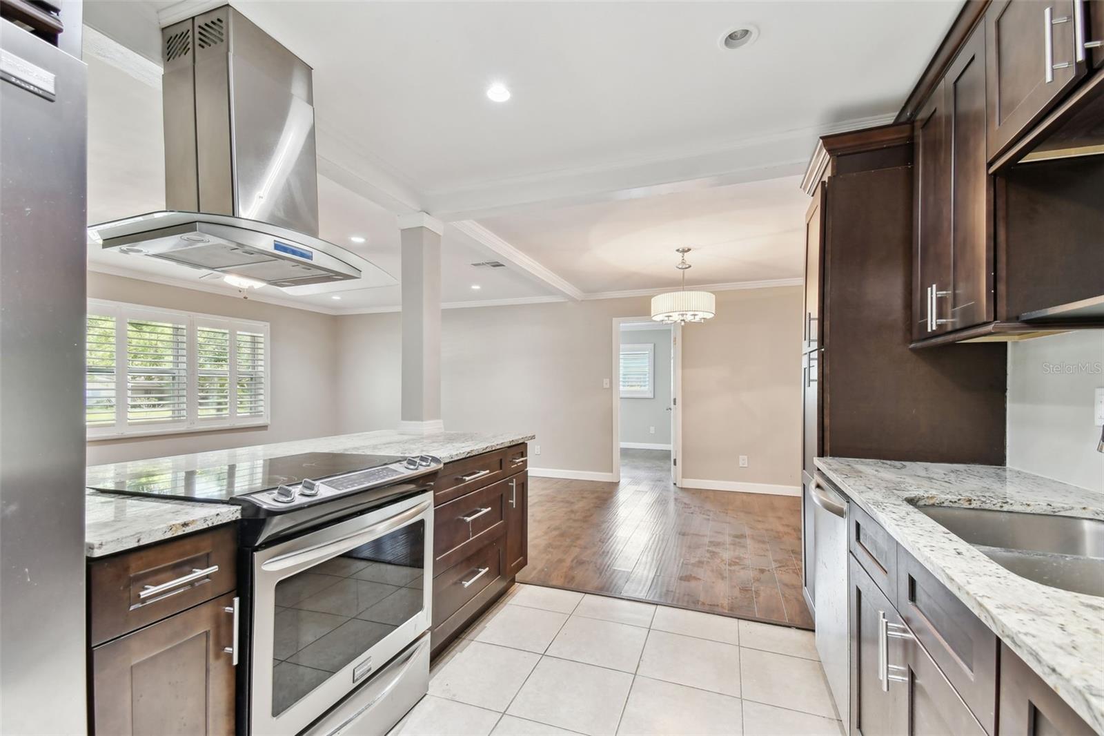1320 WHISPERING PINES DR, CLEARWATER, FL, 33764