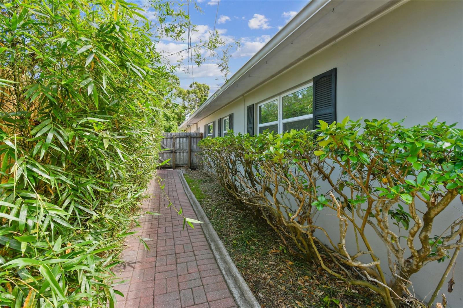 1320 WHISPERING PINES DR, CLEARWATER, FL, 33764