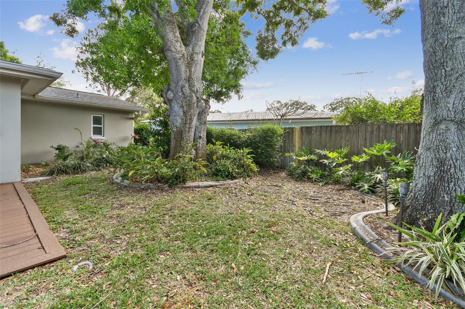 1320 WHISPERING PINES DR, CLEARWATER, FL, 33764