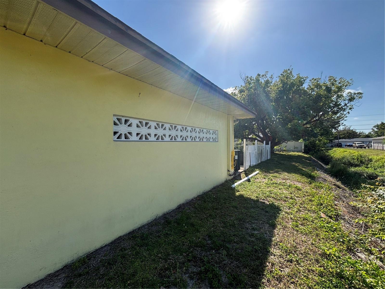 104 S HERCULES AVE, CLEARWATER, FL, 33765
