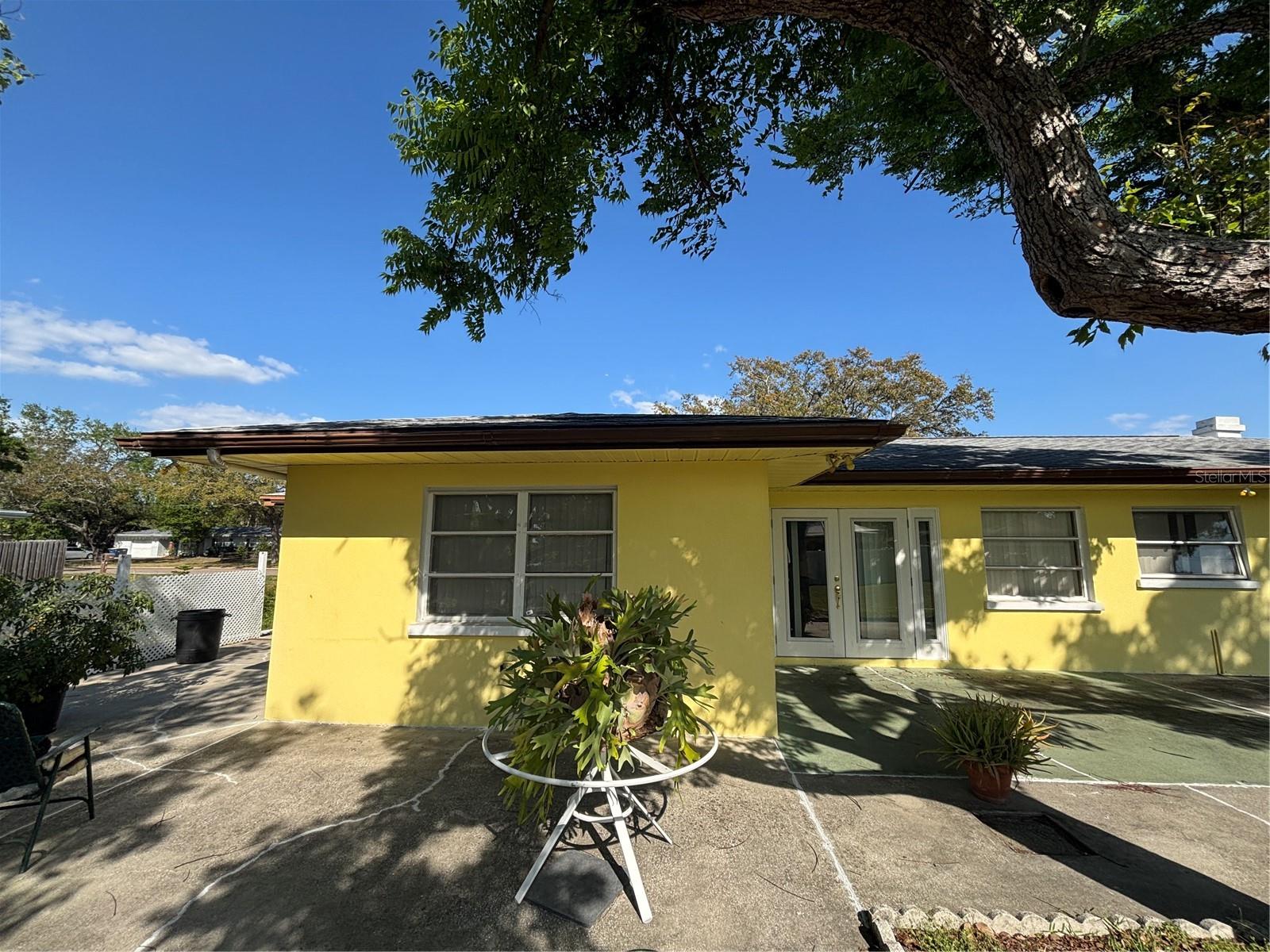 104 S HERCULES AVE, CLEARWATER, FL, 33765