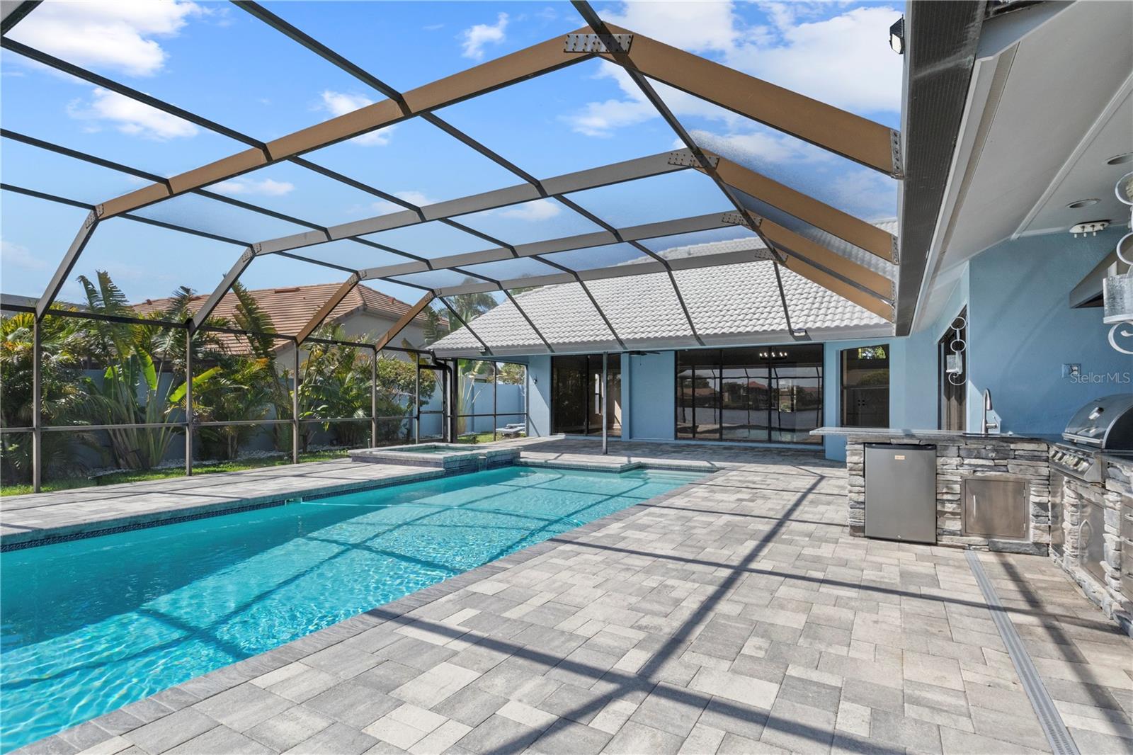 5104 E LONGBOAT BLVD, TAMPA, FL, 33615