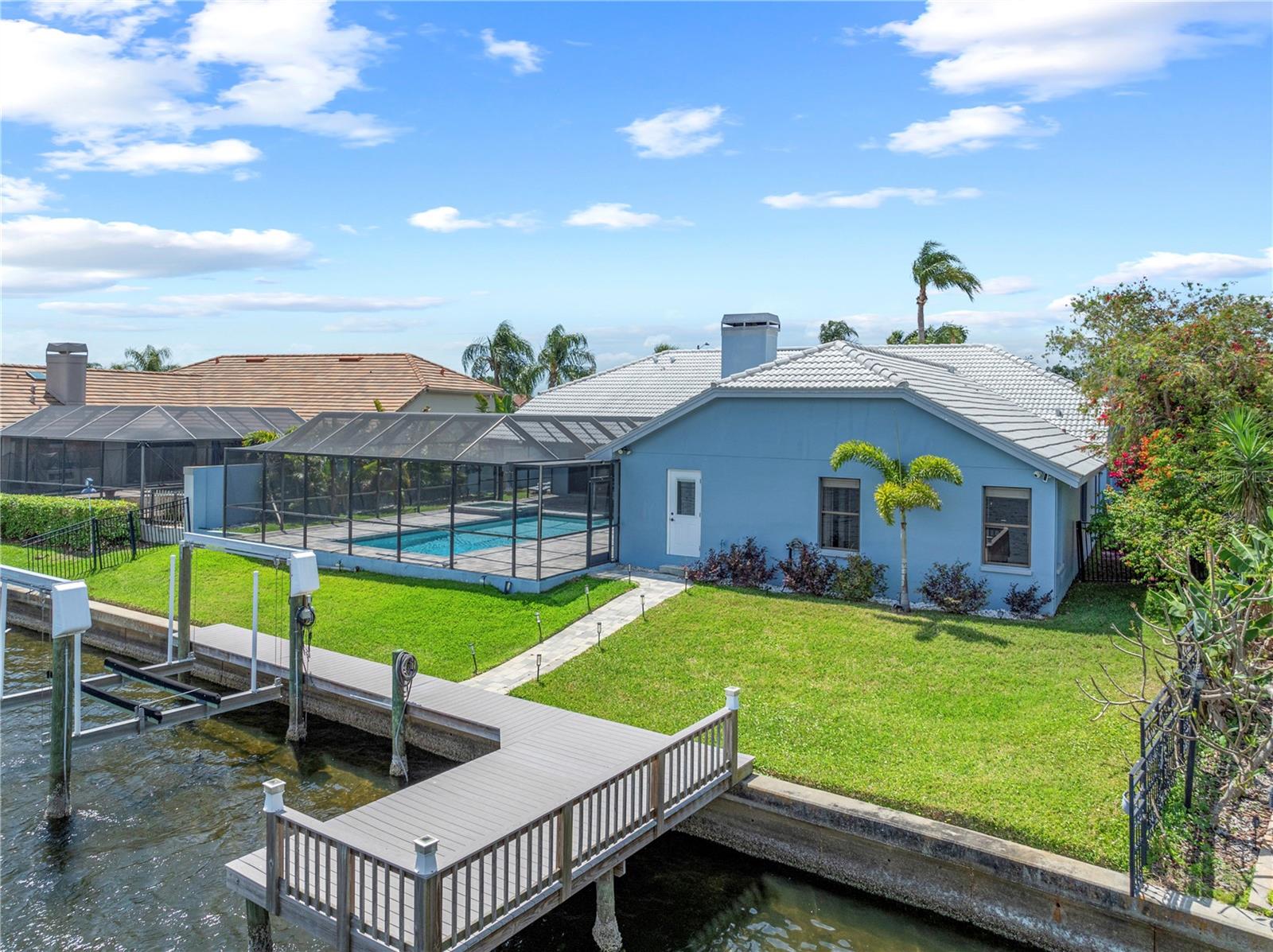 5104 E LONGBOAT BLVD, TAMPA, FL, 33615