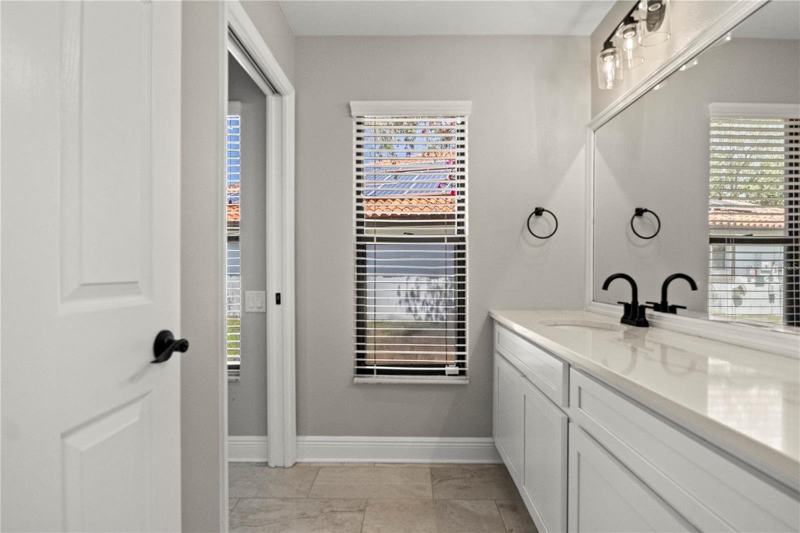 5104 E LONGBOAT BLVD, TAMPA, FL, 33615