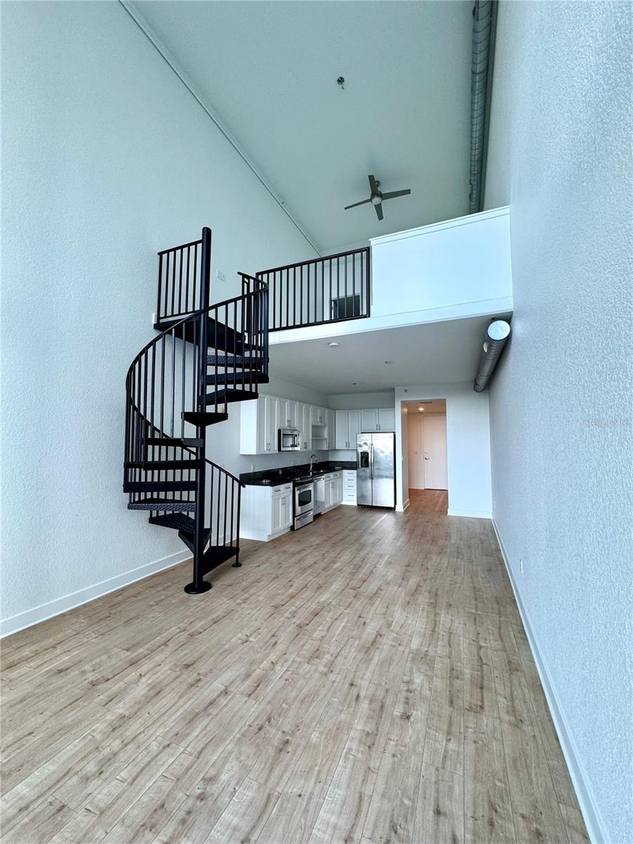 150 E ROBINSON ST #409, ORLANDO, FL, 32801