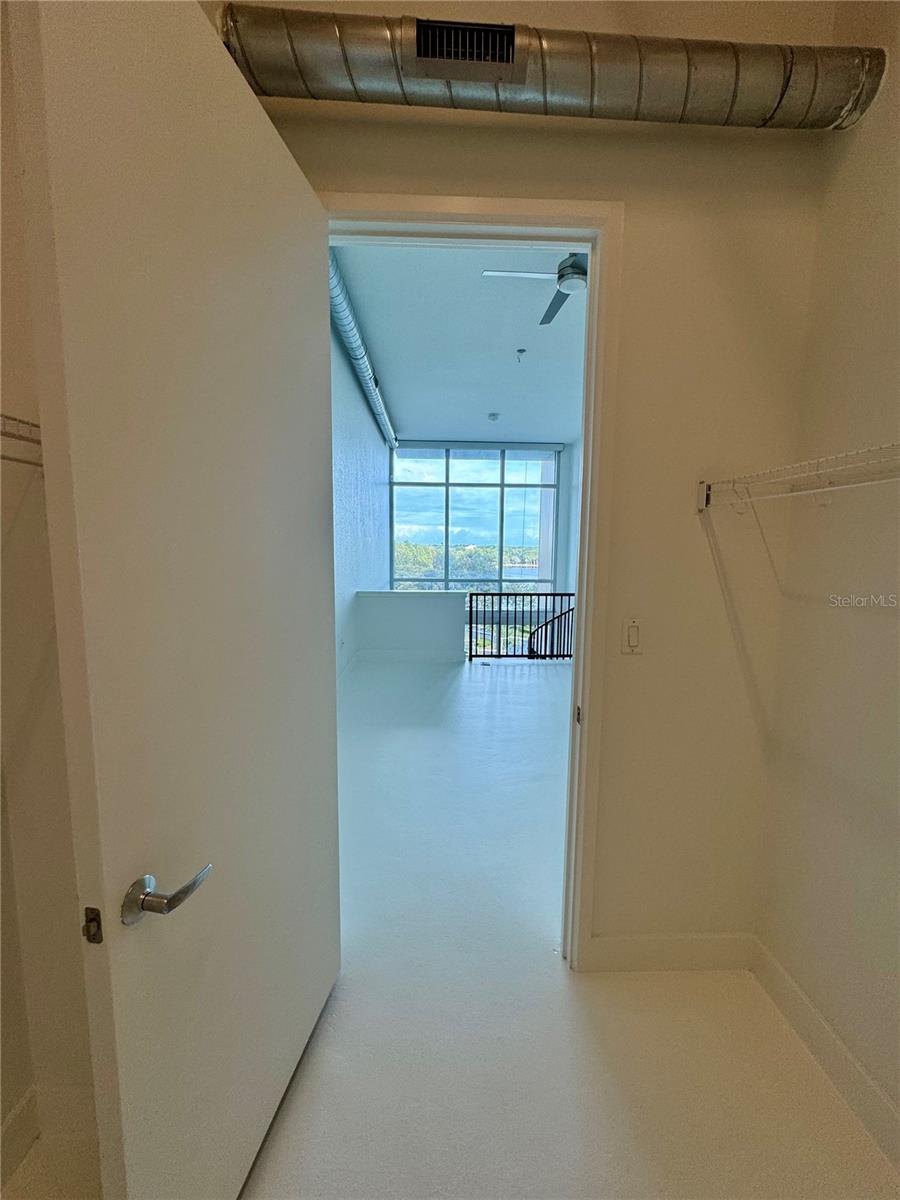 150 E ROBINSON ST #409, ORLANDO, FL, 32801