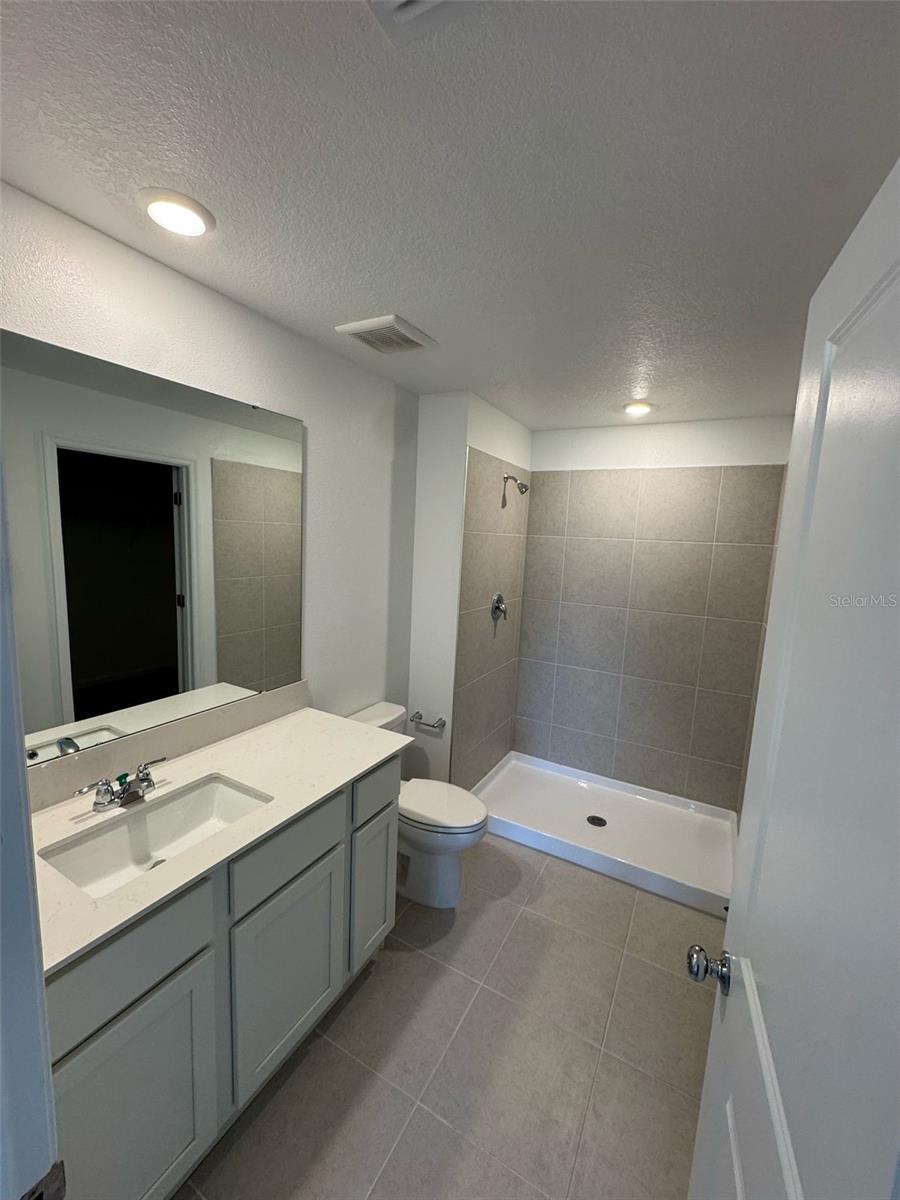 2704 PIONEER TRL, EAGLE LAKE, FL, 33839