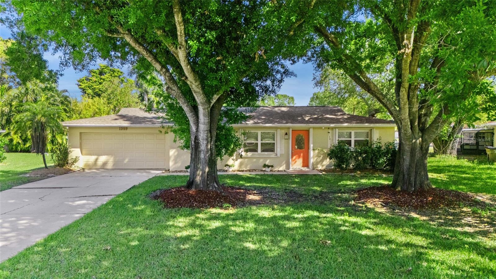 1359 JAMBALANA LN, FORT MYERS, FL, 33901