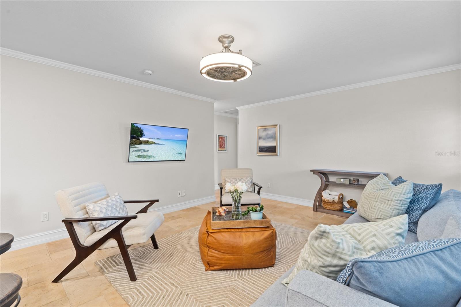 1359 JAMBALANA LN, FORT MYERS, FL, 33901