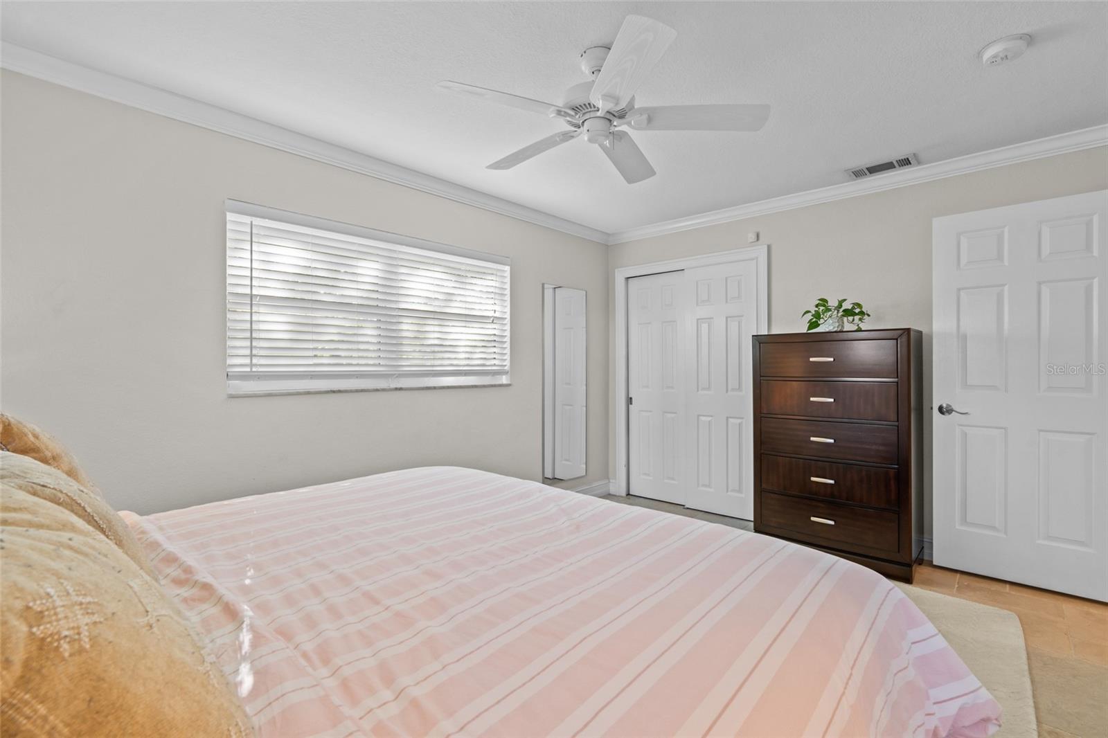1359 JAMBALANA LN, FORT MYERS, FL, 33901