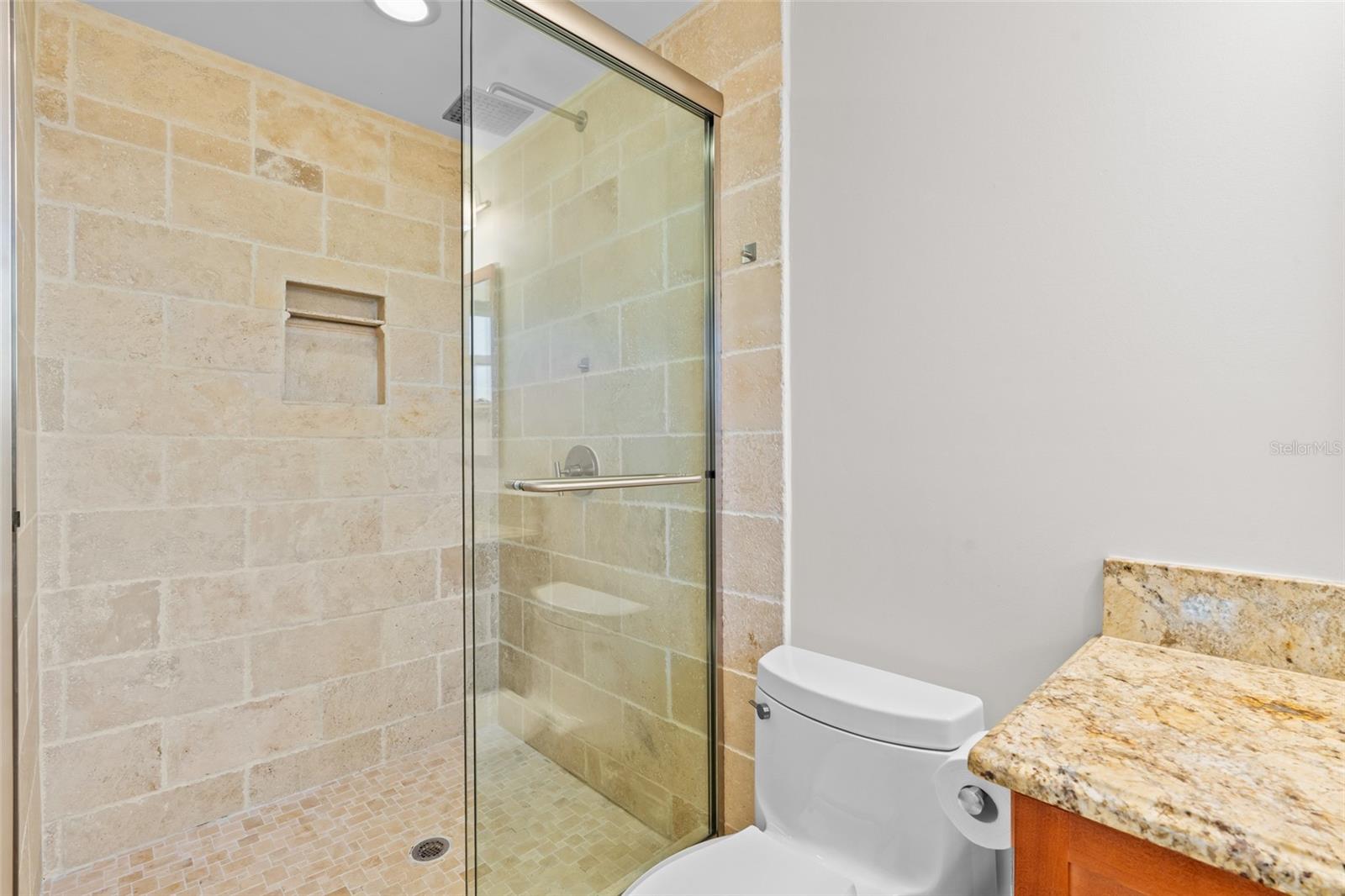 1359 JAMBALANA LN, FORT MYERS, FL, 33901