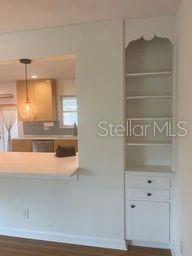 719 37TH AVE NE, ST PETERSBURG, FL, 33704