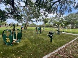 719 37TH AVE NE, ST PETERSBURG, FL, 33704