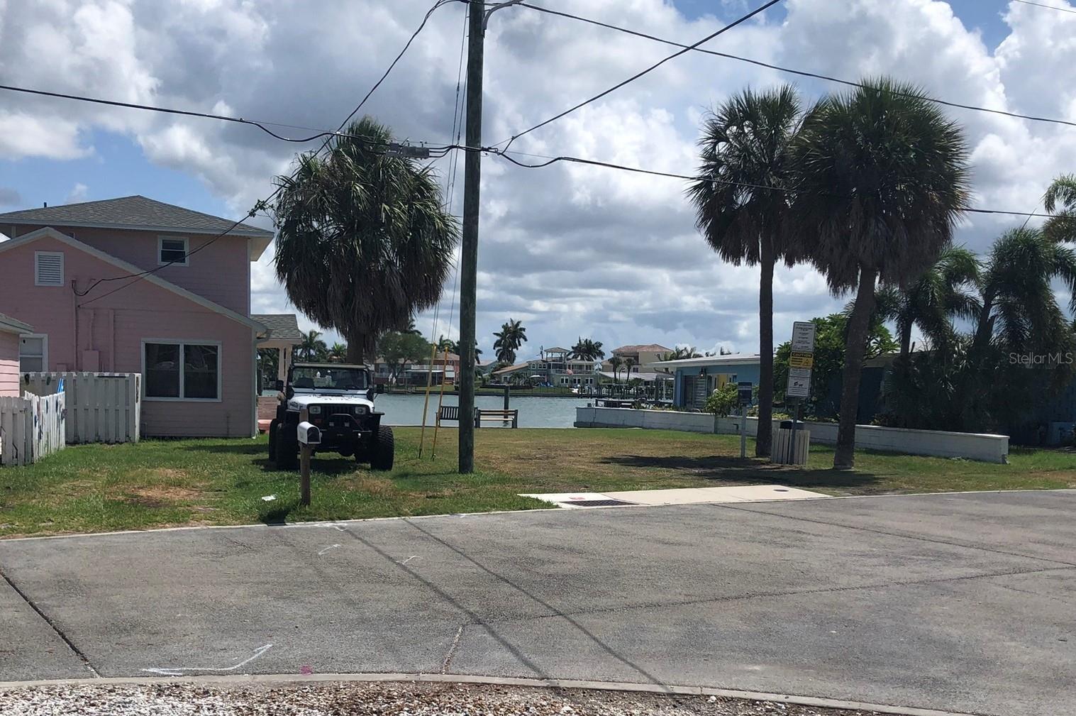 13200 BOCA CIEGA AVE, MADEIRA BEACH, FL, 33708
