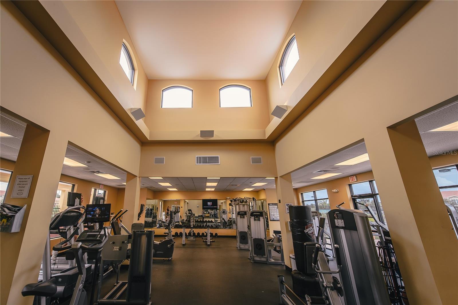 13941 CLUBHOUSE DR #212, TAMPA, FL, 33618