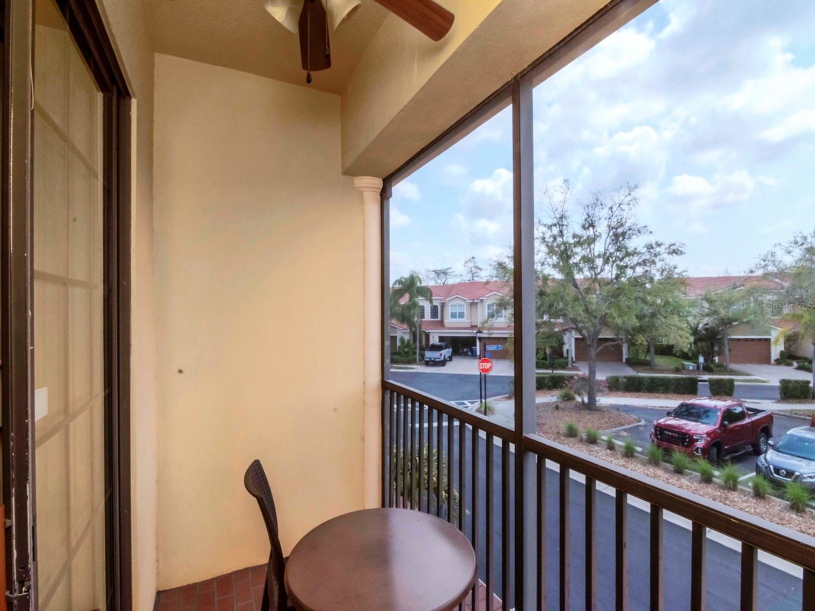 13941 CLUBHOUSE DR #212, TAMPA, FL, 33618