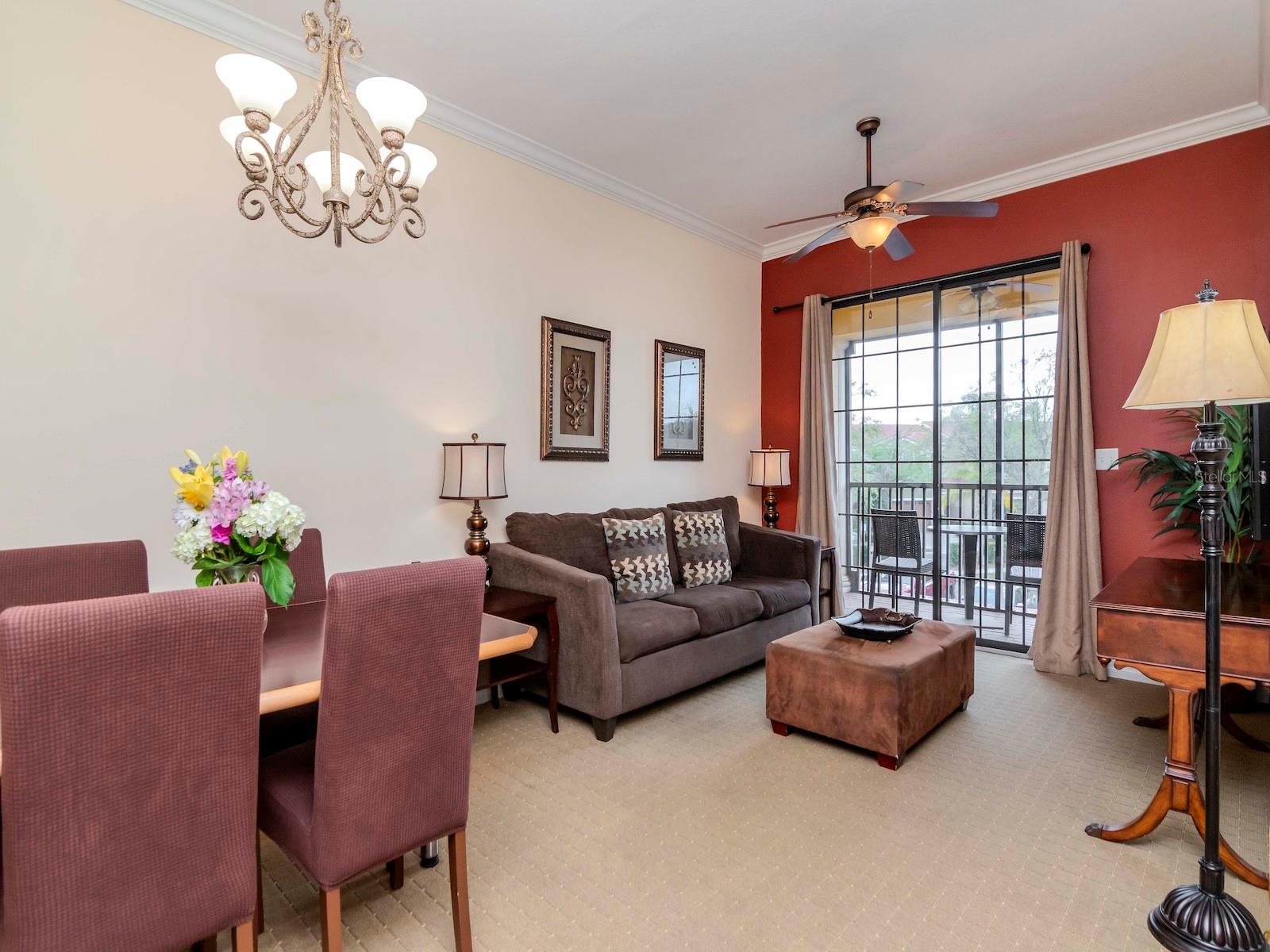 13941 CLUBHOUSE DR #212, TAMPA, FL, 33618