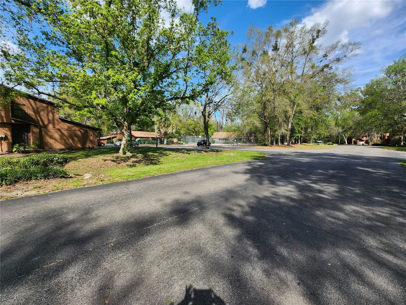 5823 SW 9 PL #H55, GAINESVILLE, FL, 32605