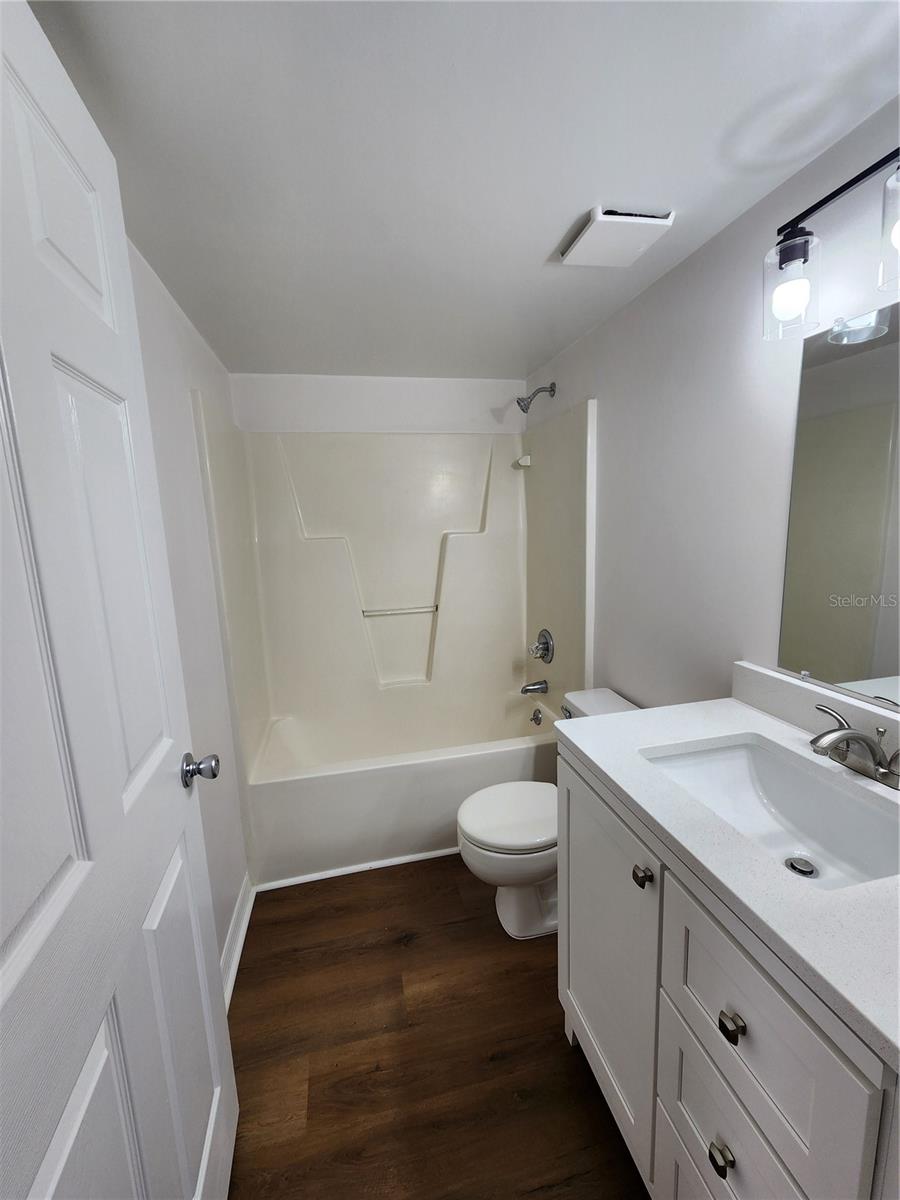5823 SW 9 PL #H55, GAINESVILLE, FL, 32605