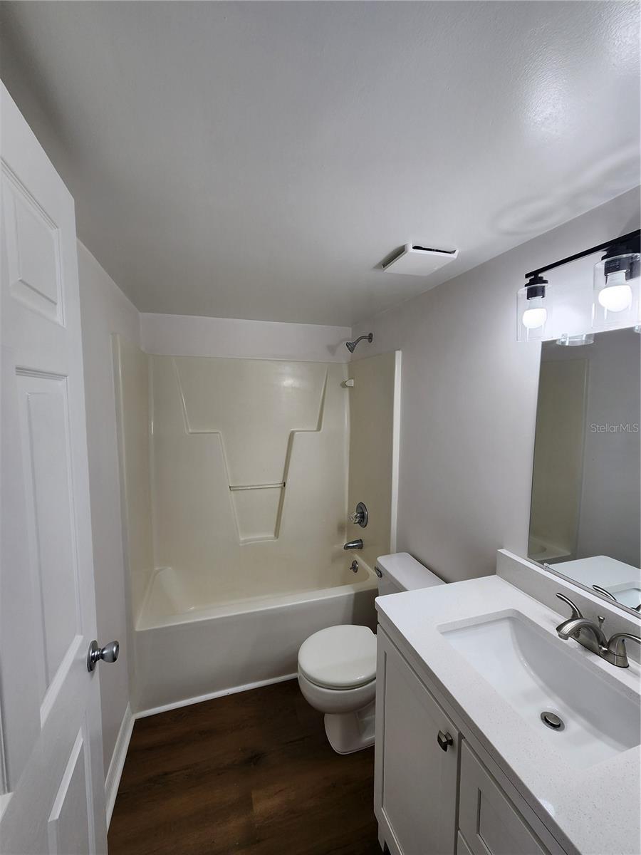5823 SW 9 PL #H55, GAINESVILLE, FL, 32605