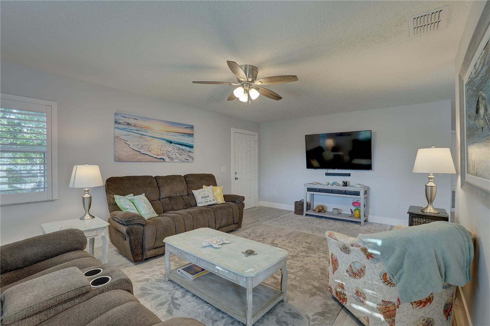 2825 74TH ST W, BRADENTON, FL, 34209