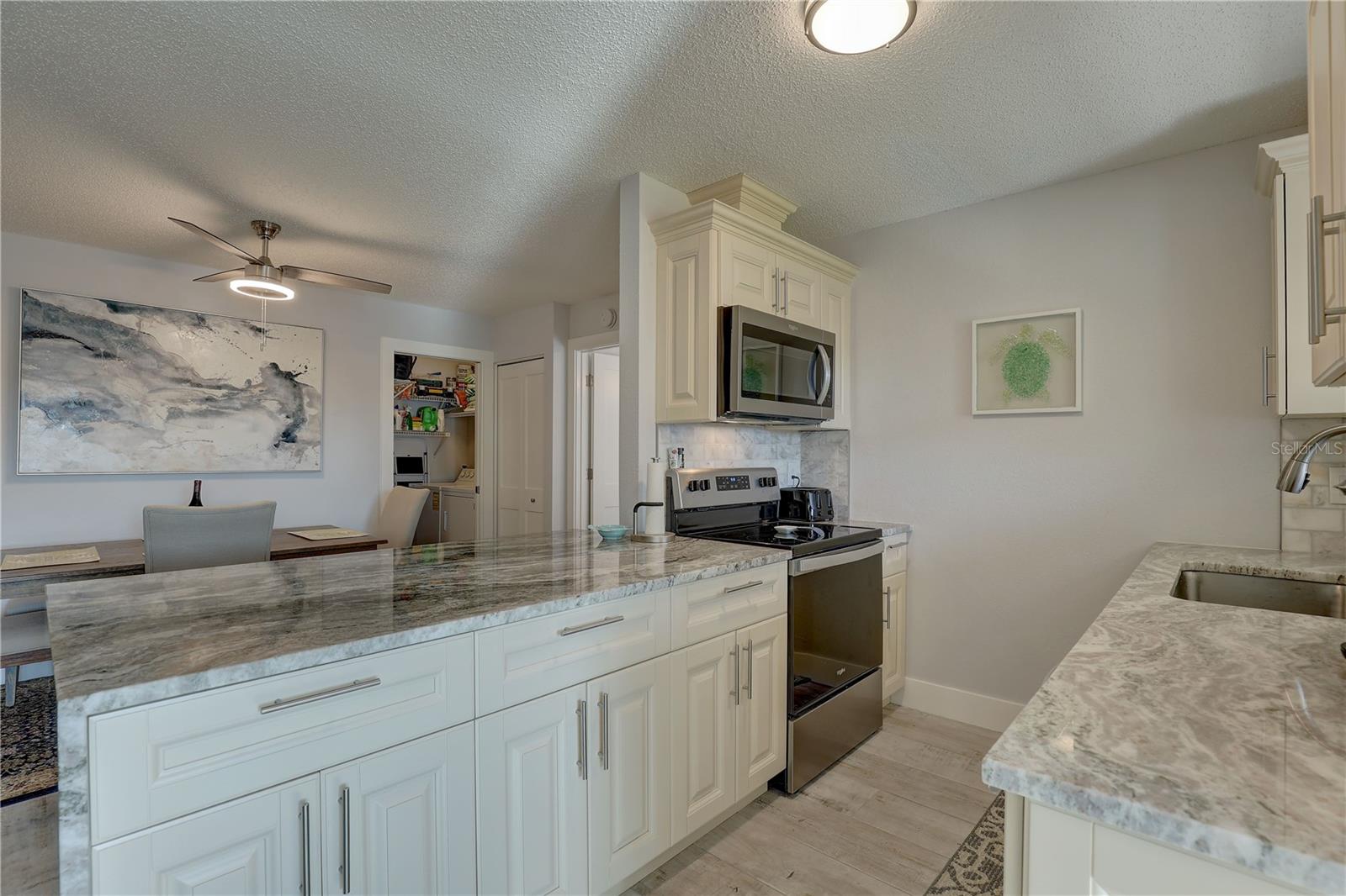 2825 74TH ST W, BRADENTON, FL, 34209