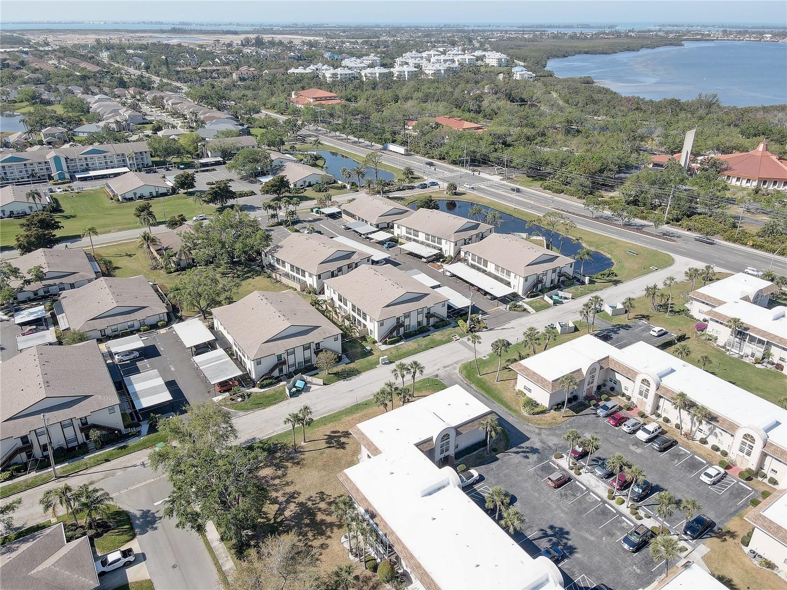 2825 74TH ST W, BRADENTON, FL, 34209