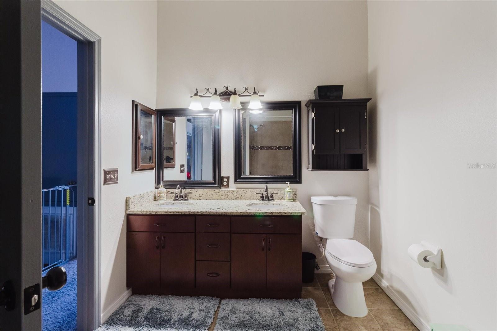 12436 BERKELEY SQUARE DR, TAMPA, FL, 33626