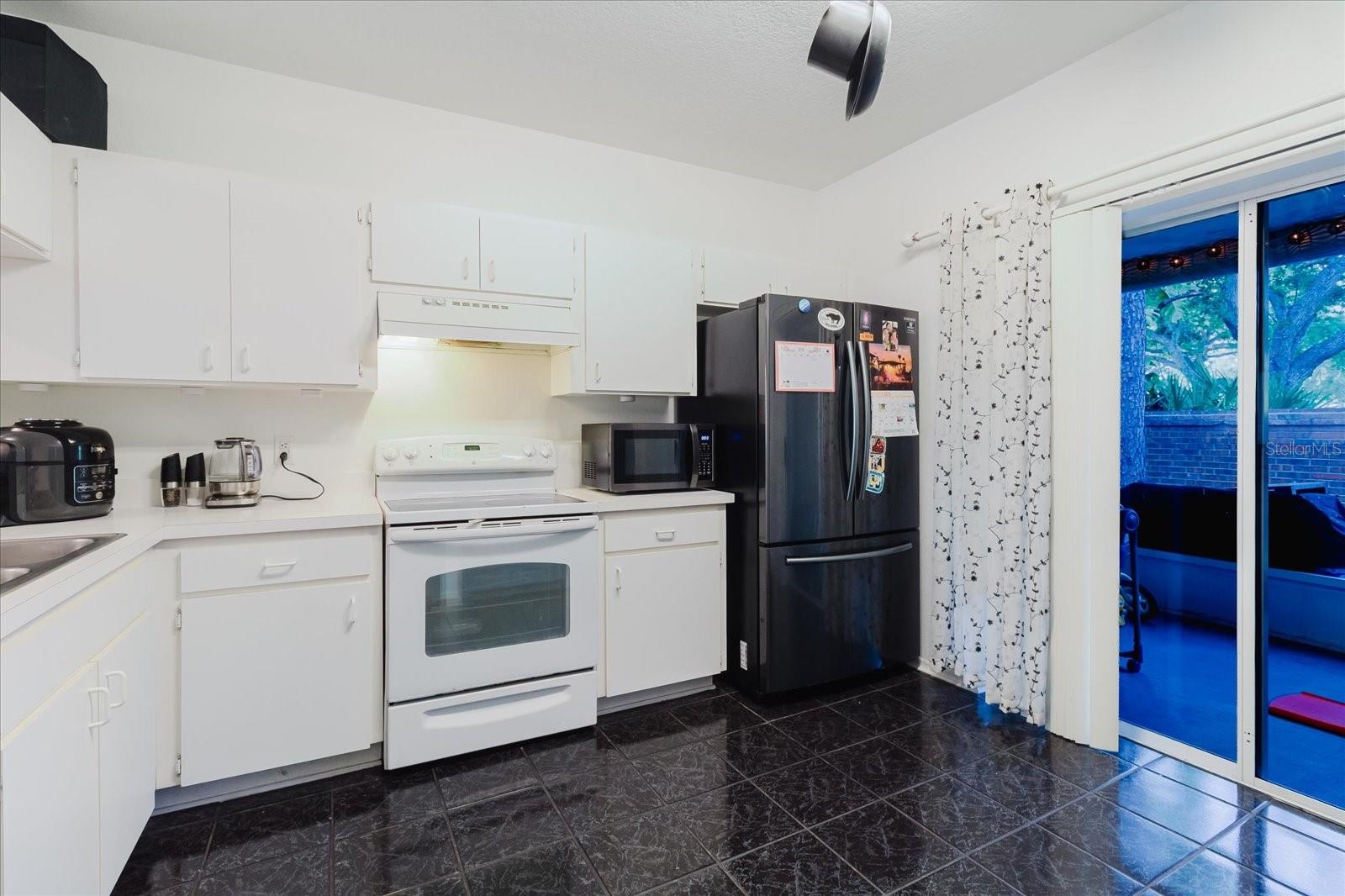 12436 BERKELEY SQUARE DR, TAMPA, FL, 33626