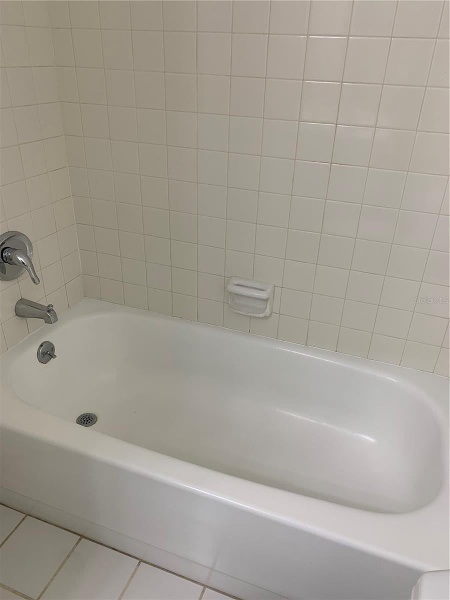 2216 BAHIA VISTA ST #H1, SARASOTA, FL, 34239