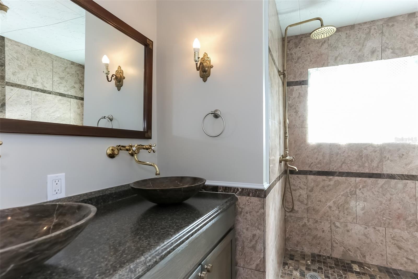 12263 MALLORY DR, LARGO, FL, 33774