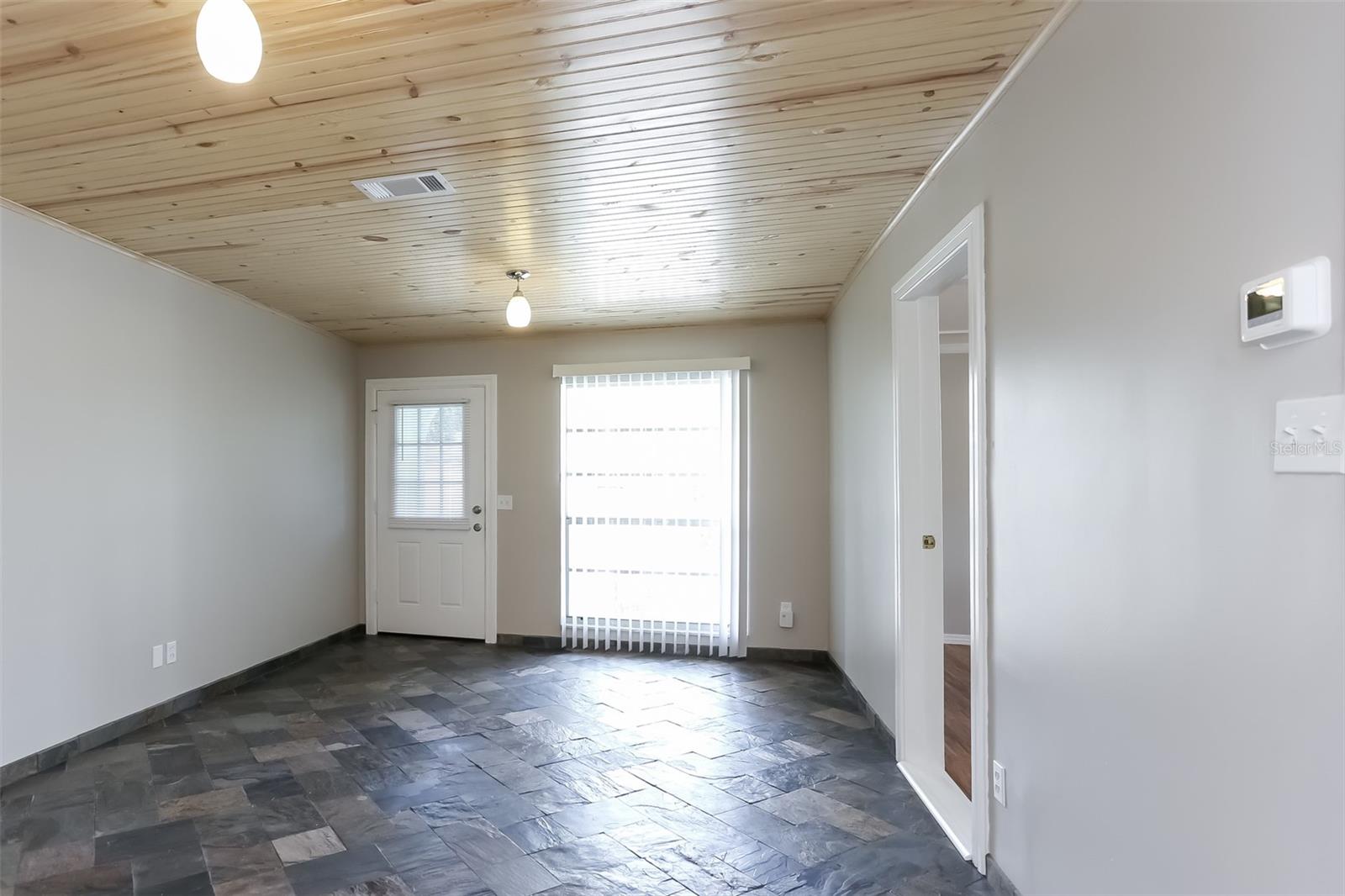 12263 MALLORY DR, LARGO, FL, 33774