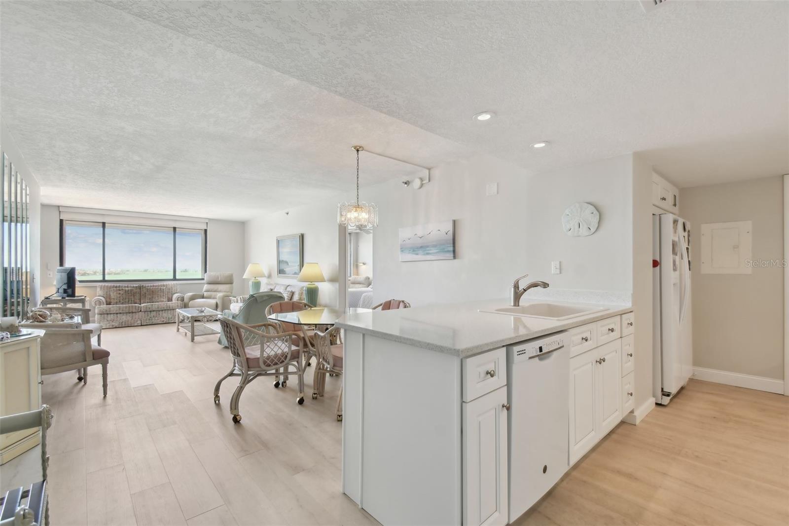 6372 PALMA DEL MAR BLVD S #1203, ST PETERSBURG, FL, 33715