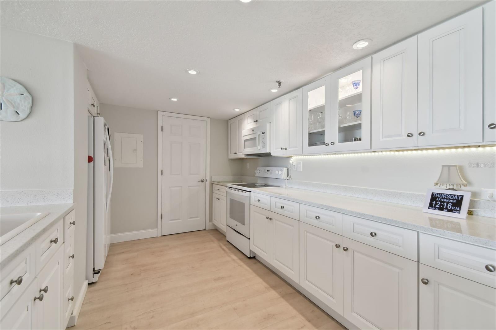 6372 PALMA DEL MAR BLVD S #1203, ST PETERSBURG, FL, 33715