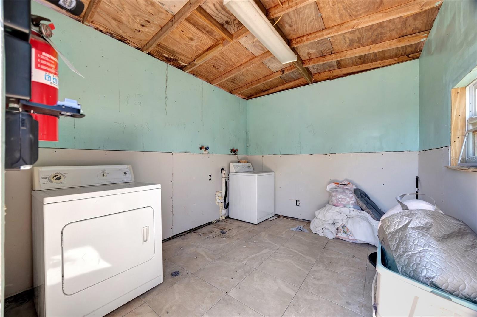 5100 SOUTH RD, NEW PORT RICHEY, FL, 34652