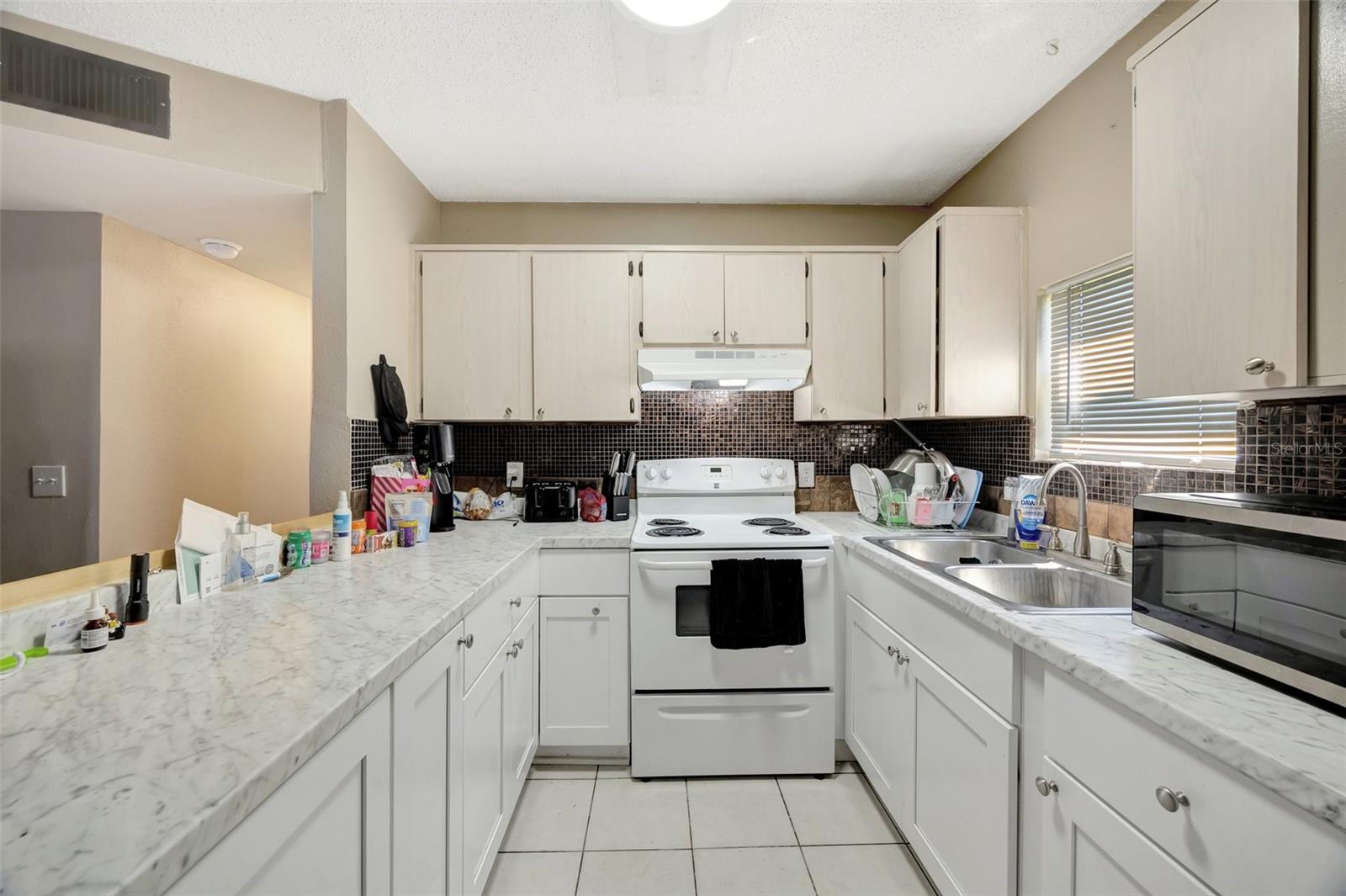 5100 SOUTH RD, NEW PORT RICHEY, FL, 34652