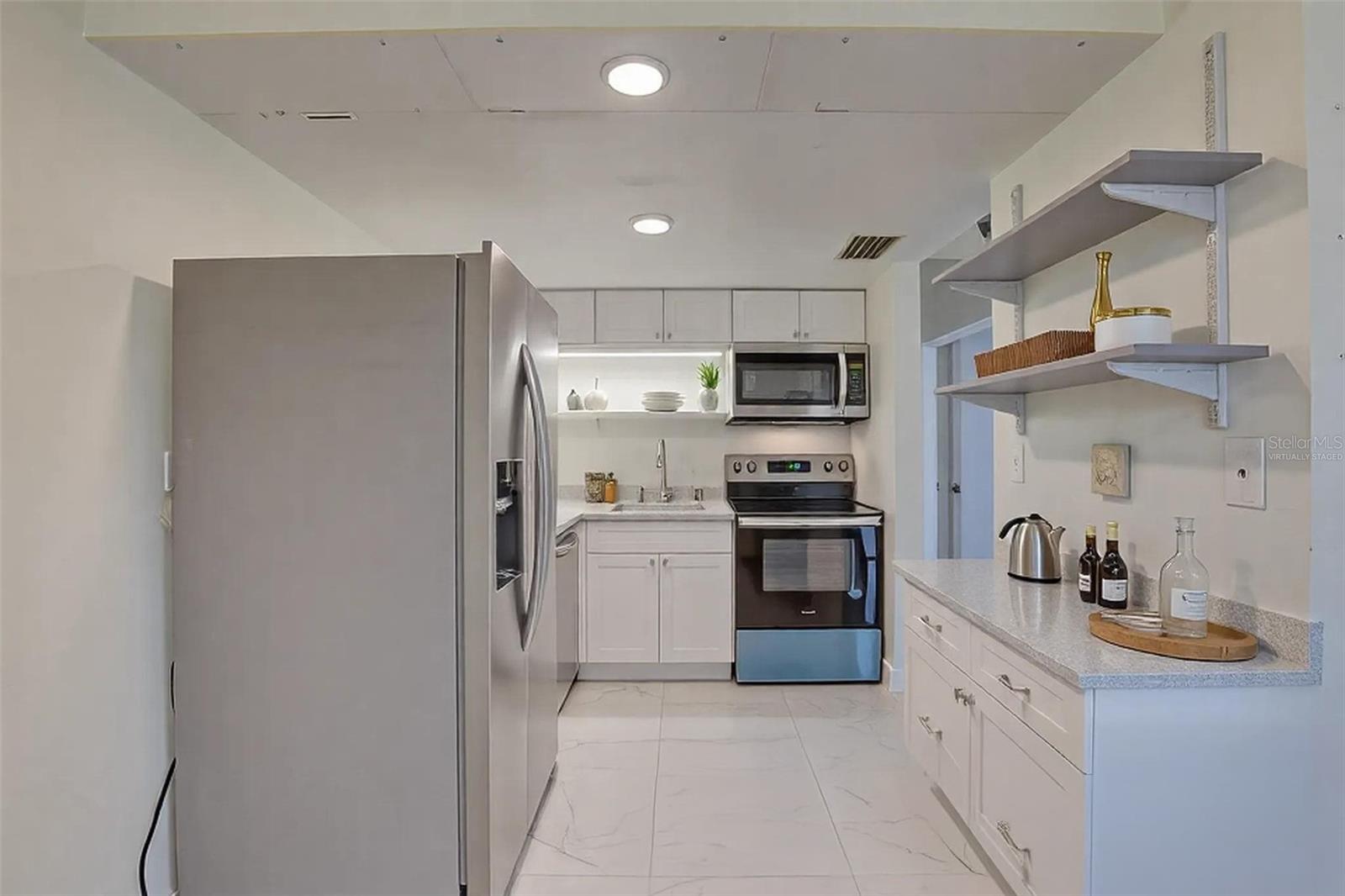 1095 82ND TER N #1095A, ST PETERSBURG, FL, 33702